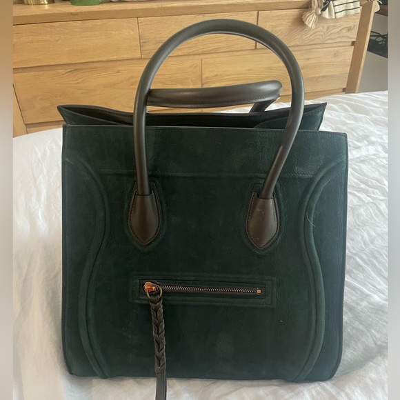 Large Celine Green Suede Phantom Bag - Like New condition - Picture 3 of 9